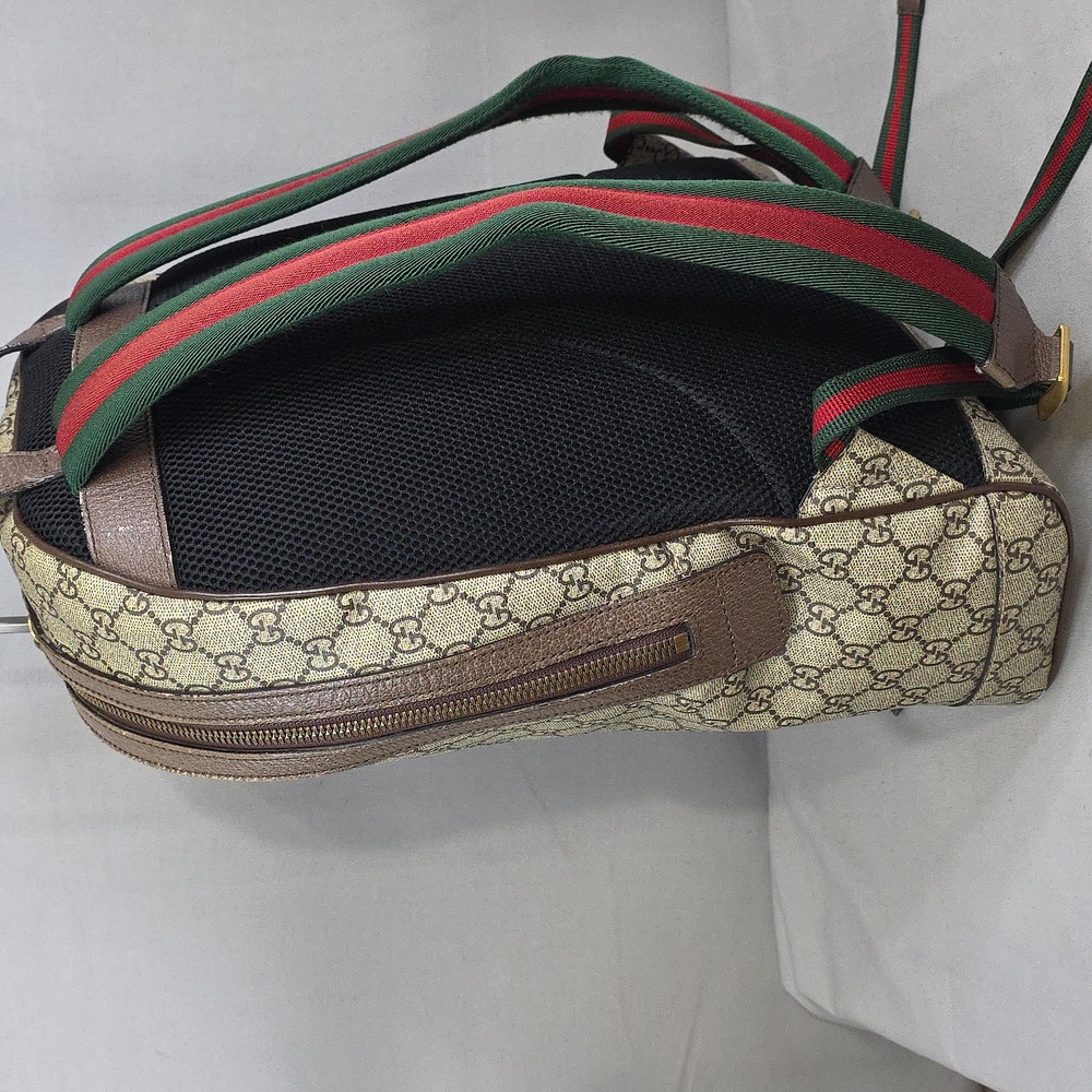 ✨️GUCCI GG Supreme Web Insect Backpack - Picture 6 of 16
